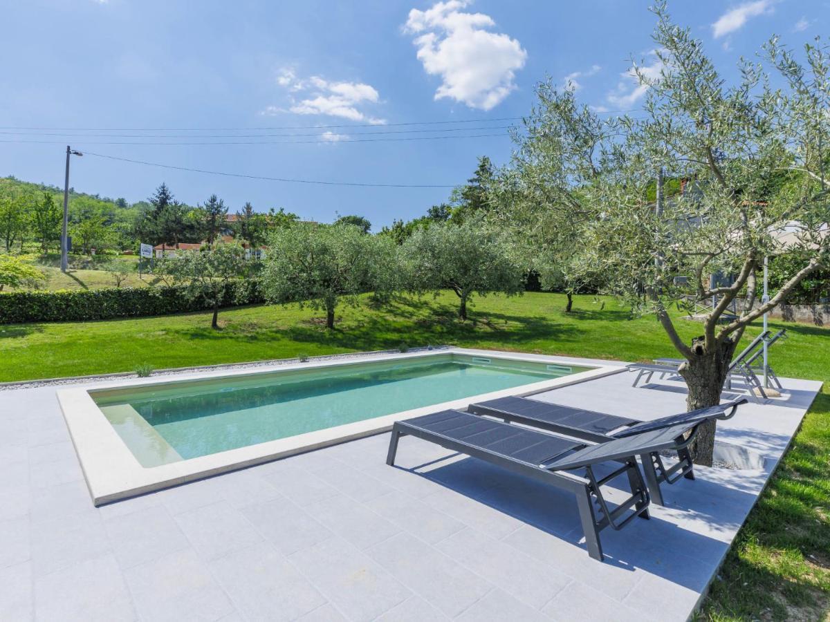 Holiday Home Carlo - Ipc102 By Interhome Pićan 外观 照片